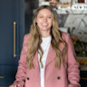 Meet your Posher, Clarissa